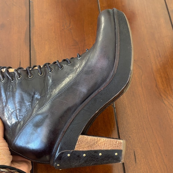 Timberland Chocolate Heeled Boots with Straps - Picture 5 of 9